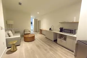 229 SW 9th St, Miami, FL 33130 - Photo 1