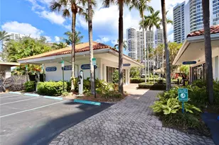 3600 Mystic Pointe Dr, Aventura, FL 33180 - Photo 59