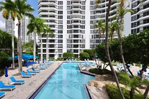 3600 Mystic Pointe Dr, Aventura, FL 33180 - Photo 45