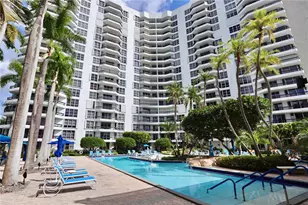 3600 Mystic Pointe Dr, Aventura, FL 33180 - Photo 43