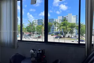 5055 NW 7th St, Miami, FL 33126 - Photo 13
