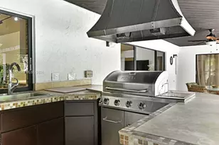 13353 Doubletree Cir, Wellington, FL 33414 - Photo 17