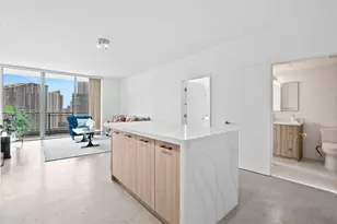 90 SW 3rd St, Miami, FL 33130 - Photo 21