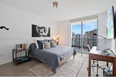 90 SW 3rd St #3810, Miami, FL 33130 - Photo 27