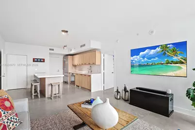 90 SW 3rd St #3810, Miami, FL 33130 - Photo 15