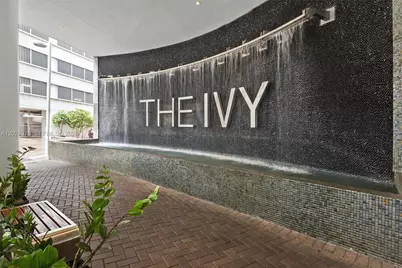 90 SW 3rd St #3810, Miami, FL 33130 - Photo 1