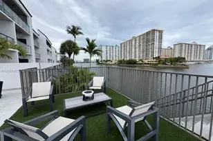 4000 NE 168th St, North Miami Beach, FL 33160 - Photo 27