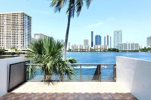 4000 NE 168th St, North Miami Beach, FL 33160 - Photo 17