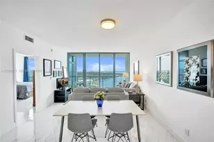 601 NE 36th St, Miami, FL 33137 - Photo 5