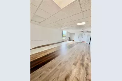3080 SW 8th St, Miami, FL 33135 - Photo 33