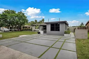 530 NW 39th St, Oakland Park, FL 33309 - Photo 29