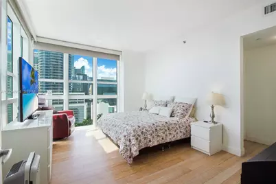 950 Brickell Bay Dr #1911, Miami, FL 33131 - Photo 13
