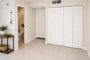 17011 N Bay Rd, Sunny Isles Beach, FL 33160 - Photo 5