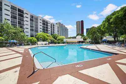 17011 N Bay Rd #417, Sunny Isles Beach, FL 33160 - Photo 15