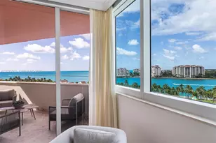 300 South Pointe Dr, Miami Beach, FL 33139 - Photo 19