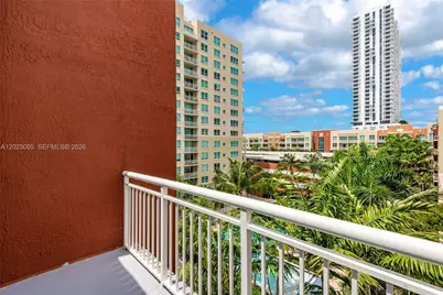 2000 N Bayshore Dr #619, Miami, FL 33137 - Photo 9