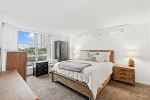 19195 NE 36th Ct, Aventura, FL 33180 - Photo 7