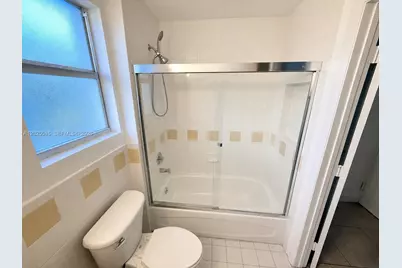 400 SW 2nd St #201, Miami, FL 33130 - Photo 9