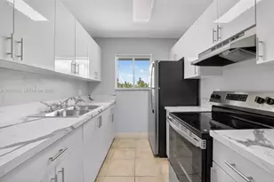 2103 Catherine Dr Dr, Delray Beach, FL 33445 - Photo 3