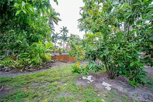 548 East Dr, Miami Springs, FL 33166 - Photo 63