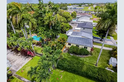 548 East Dr, Miami Springs, FL 33166 - Photo 7