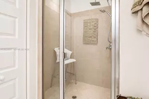 19220 NE 9th Pl, Miami, FL 33179 - Photo 29