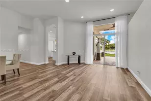 950 Marina Dr, Weston, FL 33327 - Photo 9