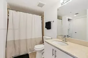 1750 N Bayshore Dr, Miami, FL 33132 - Photo 13