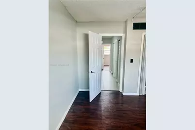 1705 W 57th St #506, Hialeah, FL 33012 - Photo 33