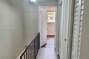 1705 W 57th St, Hialeah, FL 33012 - Photo 35