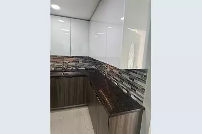 1705 W 57th St #506, Hialeah, FL 33012 - Photo 11