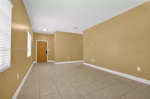 1396 W 30th St, Hialeah, FL 33012 - Photo 11