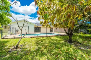 1541 SW 102nd Terrace, Davie, FL 33324 - Photo 35