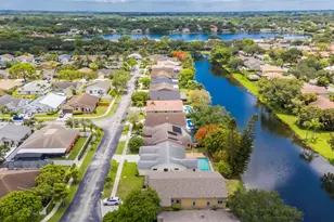 1541 SW 102nd Terrace, Davie, FL 33324 - Photo 43