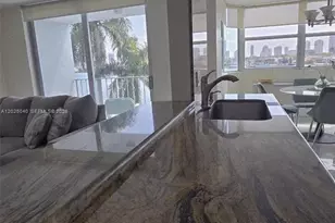 16558 NE 26th Ave, North Miami Beach, FL 33160 - Photo 17