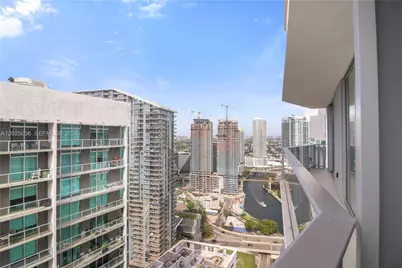 77 SE 5th St #4208, Miami, FL 33131 - Photo 21
