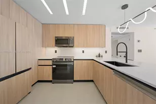 20505 E Country Club Dr, Aventura, FL 33180 - Photo 9