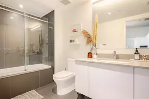 1600 NE 1st Ave, Miami, FL 33132 - Photo 19