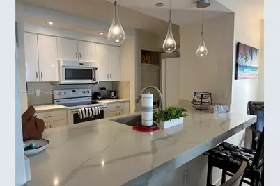 6917 Collins Ave #807, Miami Beach, FL 33141 - Photo 3