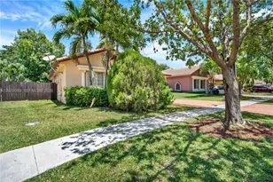 4149 NE 30th St, Homestead, FL 33033 - Photo 1