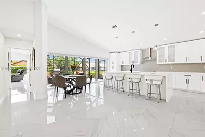 11158 Highland Cir, Boca Raton, FL 33428 - Photo 9