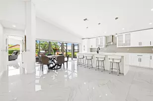 11158 Highland Cir, Boca Raton, FL 33428 - Photo 9