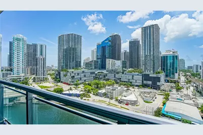 92 SW 3rd St #1803, Miami, FL 33130 - Photo 1