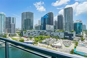 92 SW 3rd St, Miami, FL 33130 - Photo 1