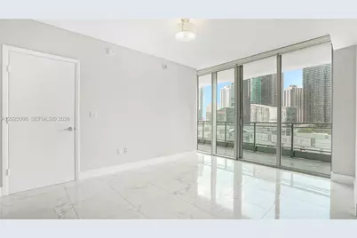 92 SW 3rd St #1803, Miami, FL 33130 - Photo 7