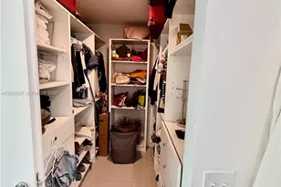 300 S Biscayne Blvd, Miami, FL 33131 - Photo 15