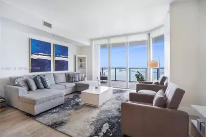 1300 Brickell Bay Dr #3402, Miami, FL 33131 - Photo 9