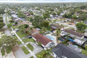 15042 SW 69th St, Miami, FL 33193 - Photo 37