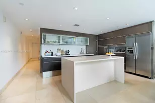 6000 Collins Ave, Miami Beach, FL 33140 - Photo 11