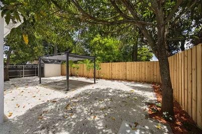 10204 SW 173rd St, Miami, FL 33157 - Photo 23